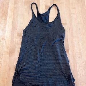 Lululemon razorback running tank
